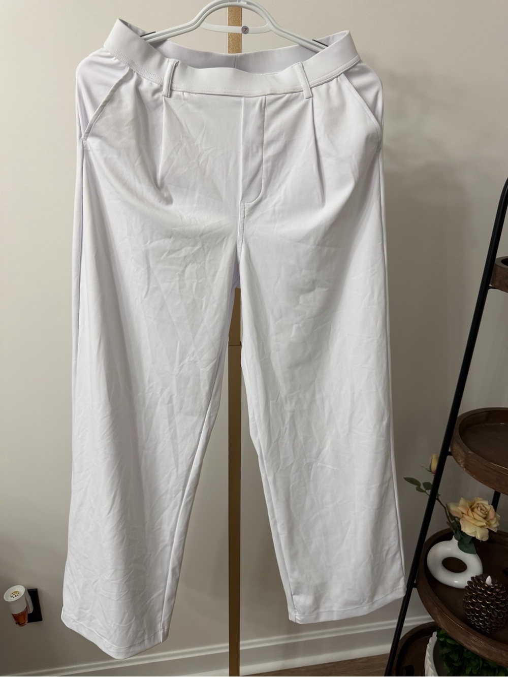 HALARA White Wide-Leg Relaxed Pants